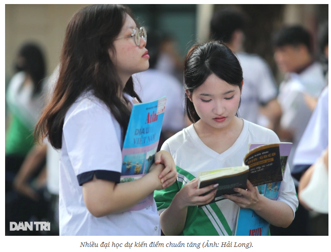 THỜI GIAN CÔNG BỐ ĐIỂM CHUẨN ĐẠI HỌC 2024, NHIỀU NGÀNH DỰ BÁO TĂNG